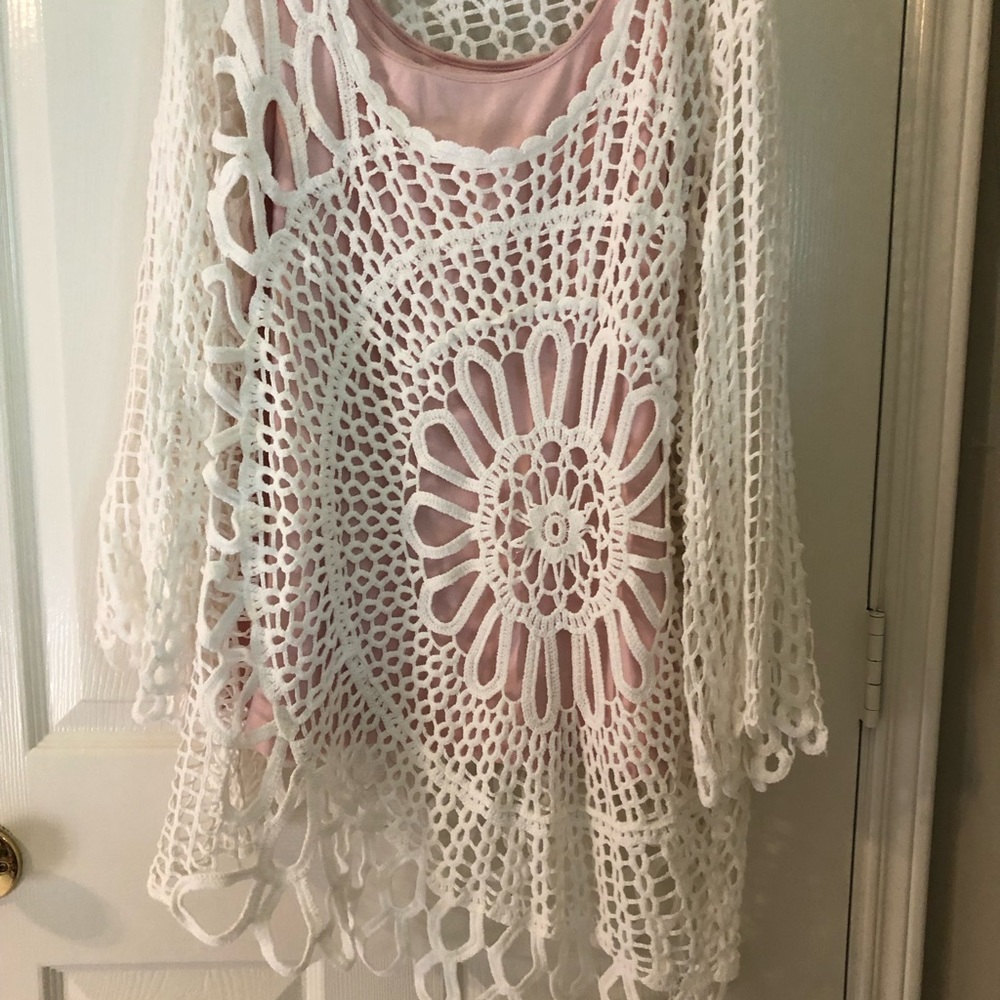 White Crocheted Topper